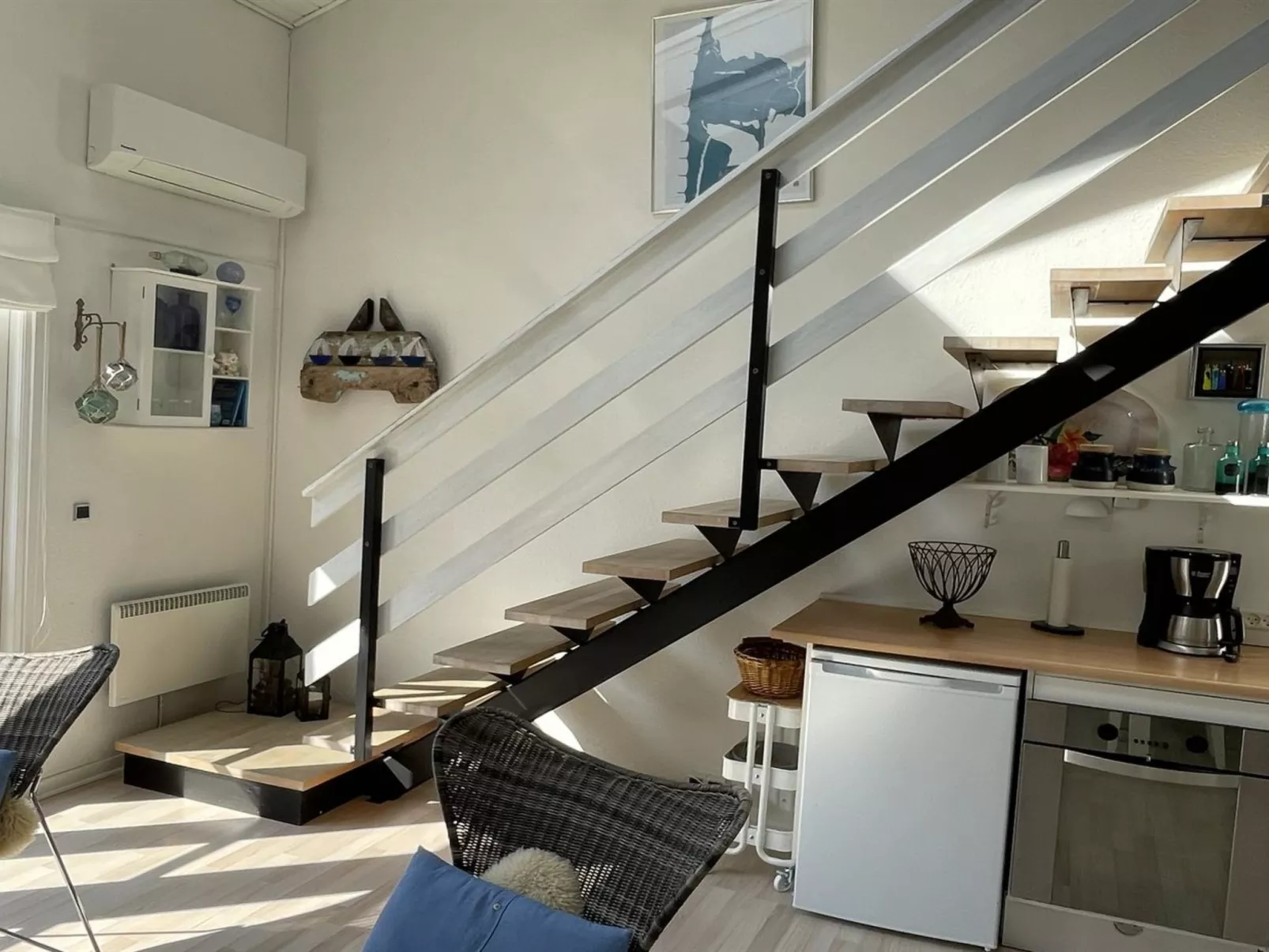 "Segot" - 100m to the fjord-Inside