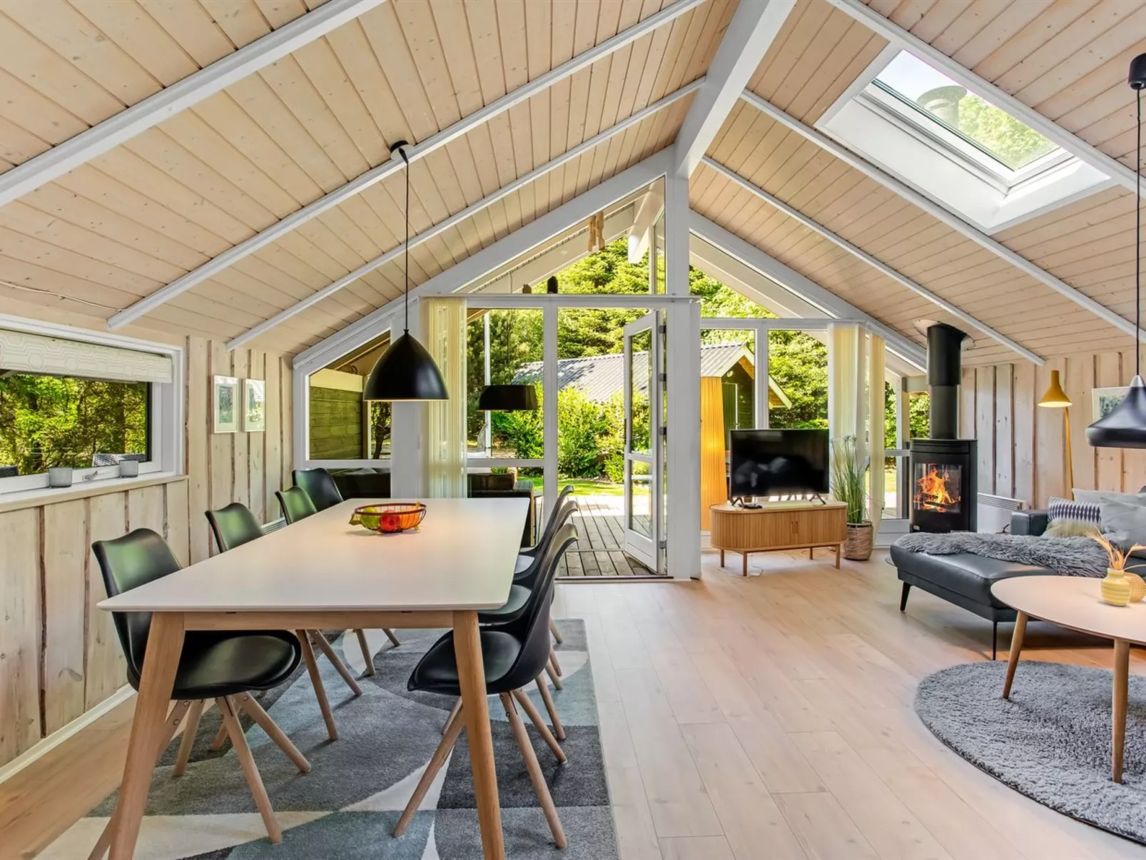 "Anastaja" - 12km from the sea-Drinnen