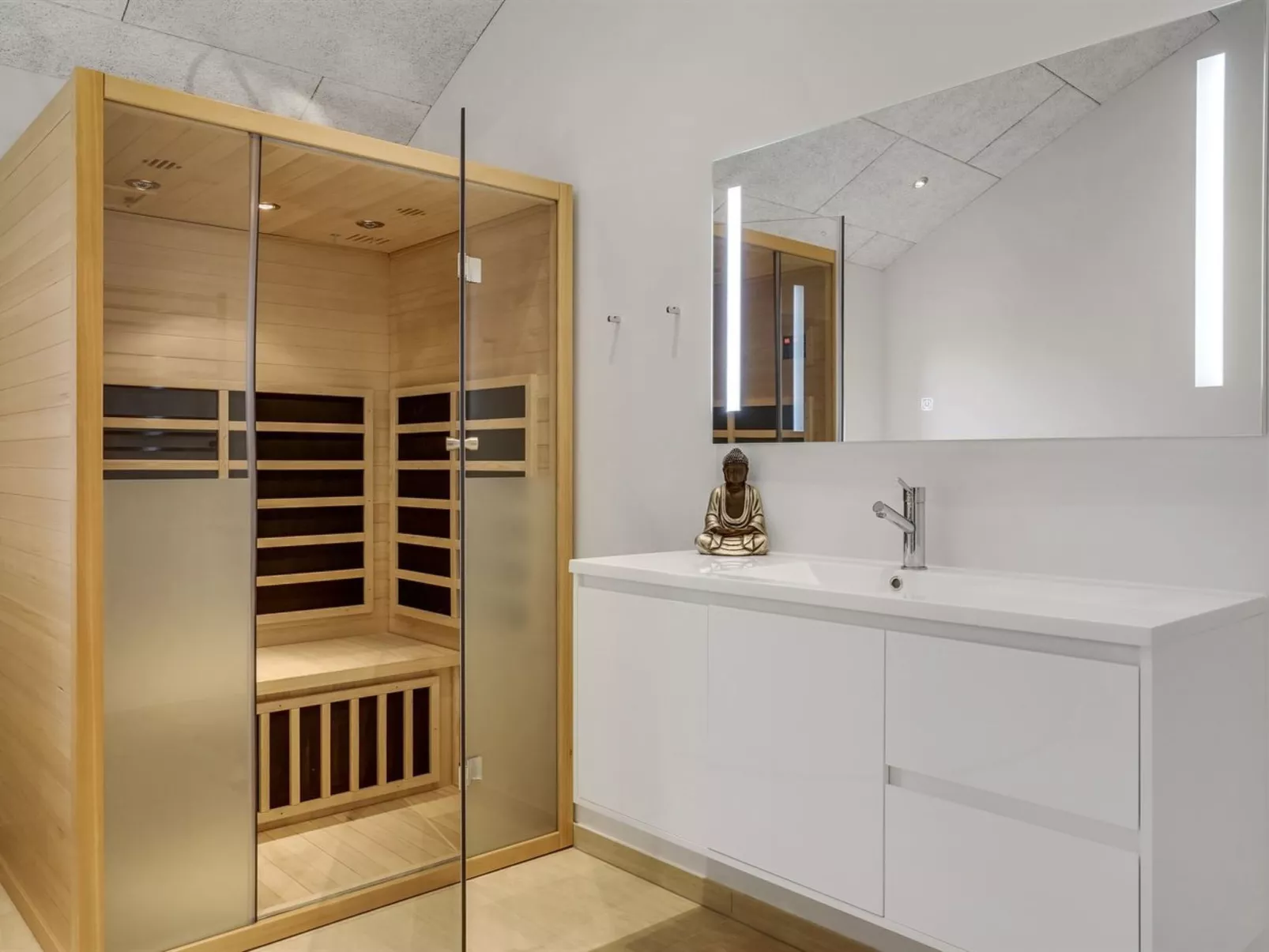 "Tatiane" - 1.5km from the sea-Dedans