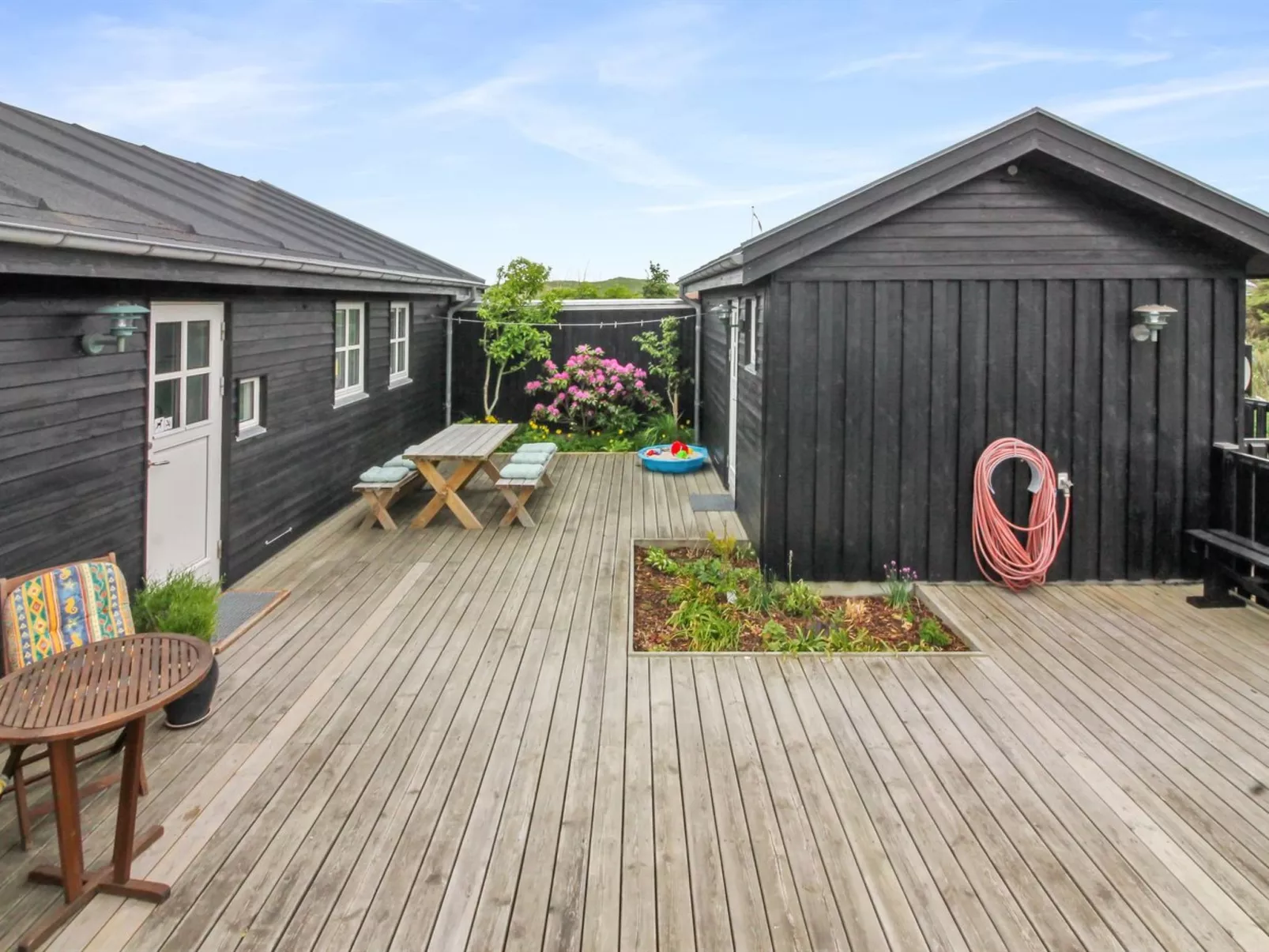 "Soria" - 300m from the sea-Outside