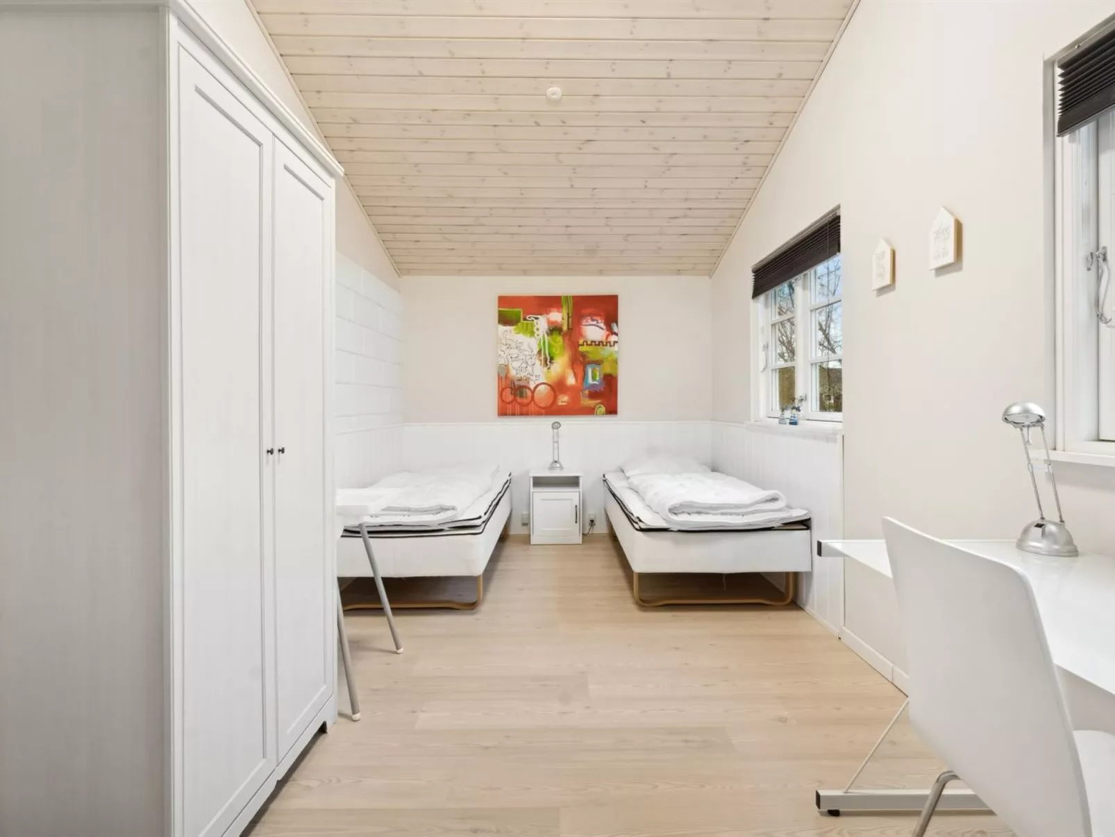 "Mahalia" - 300m from the sea-Dedans