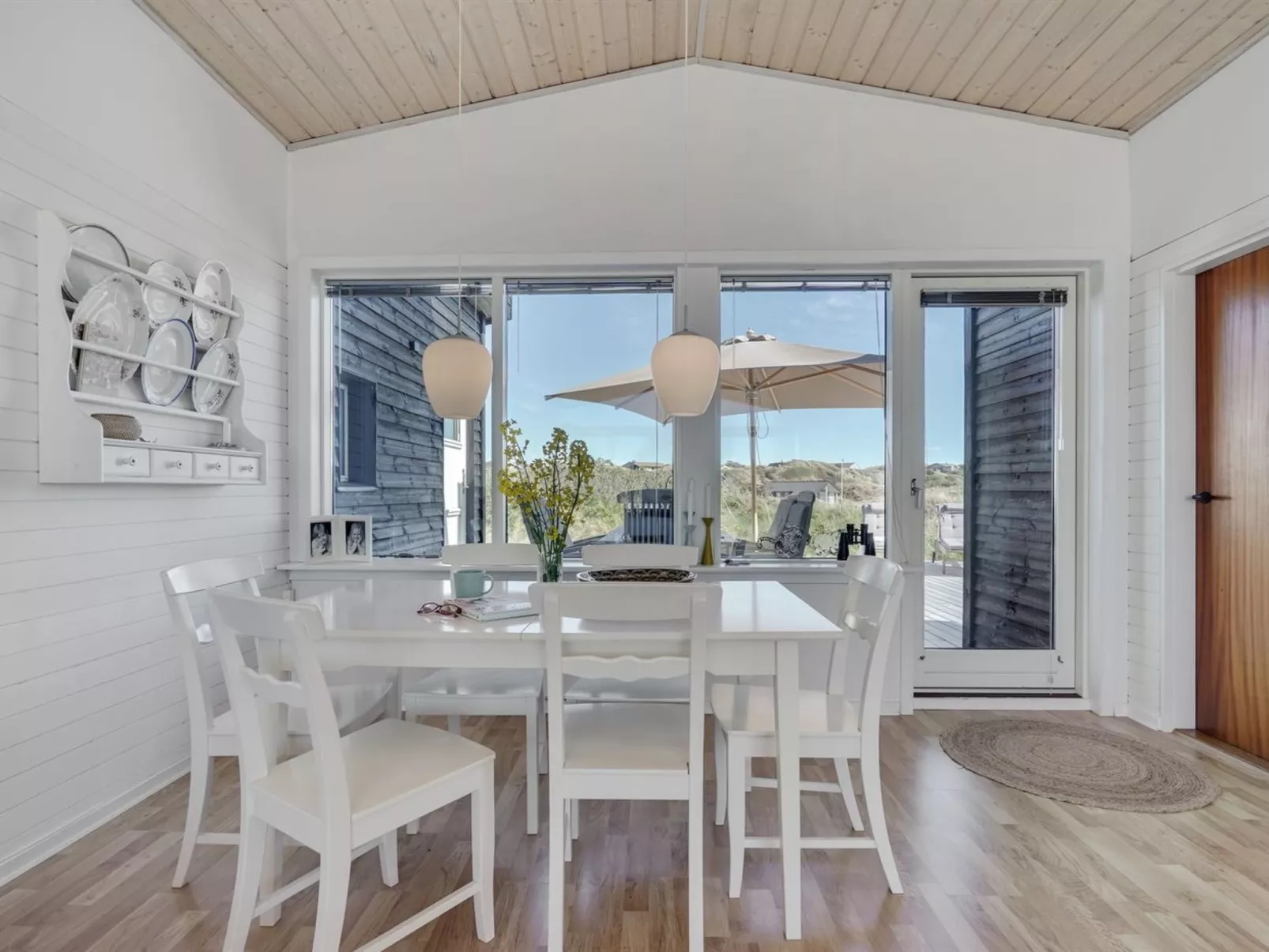 "Felis" - 200m from the sea-Drinnen