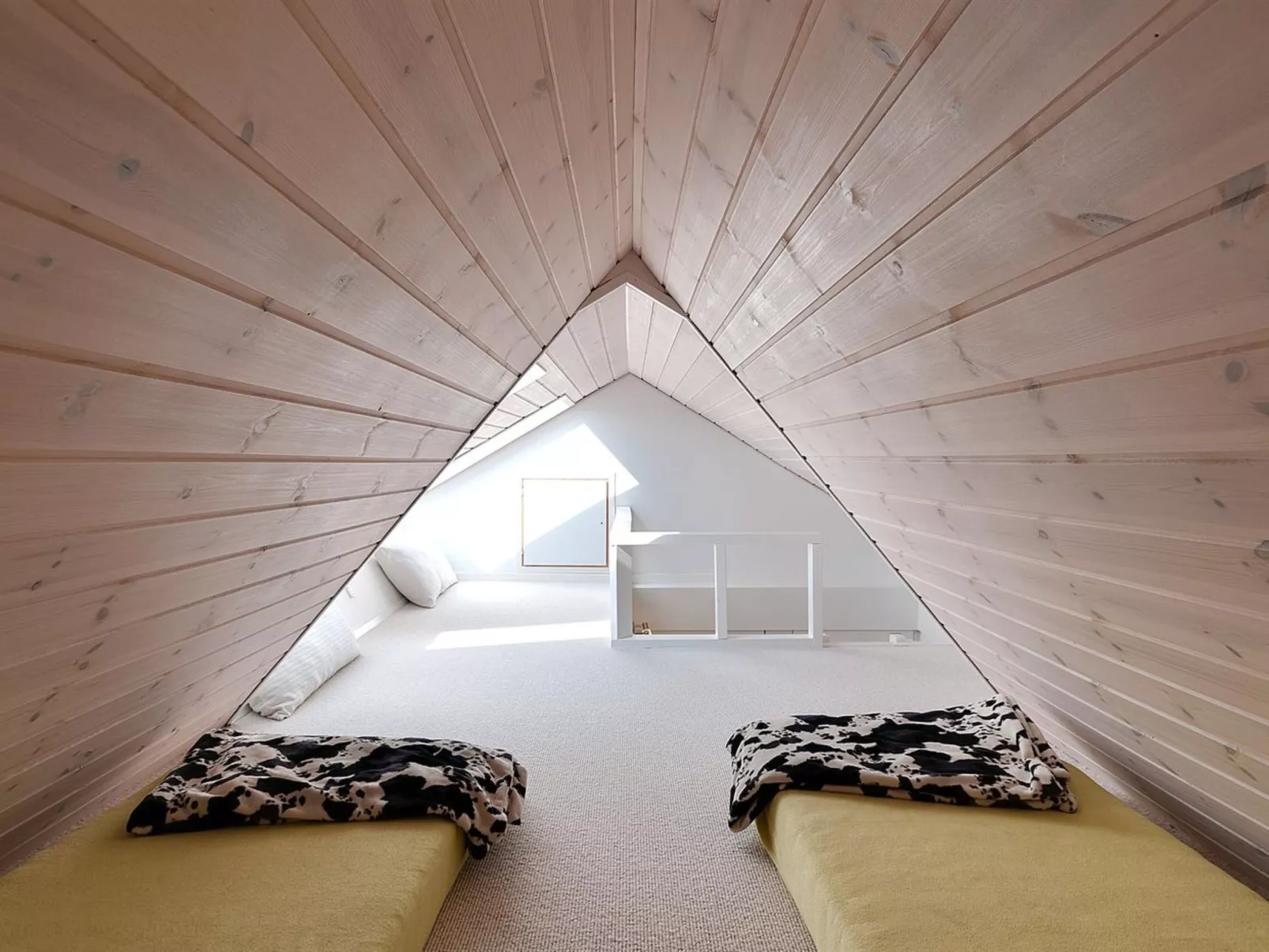 "Ara" - 700m from the sea-Inside