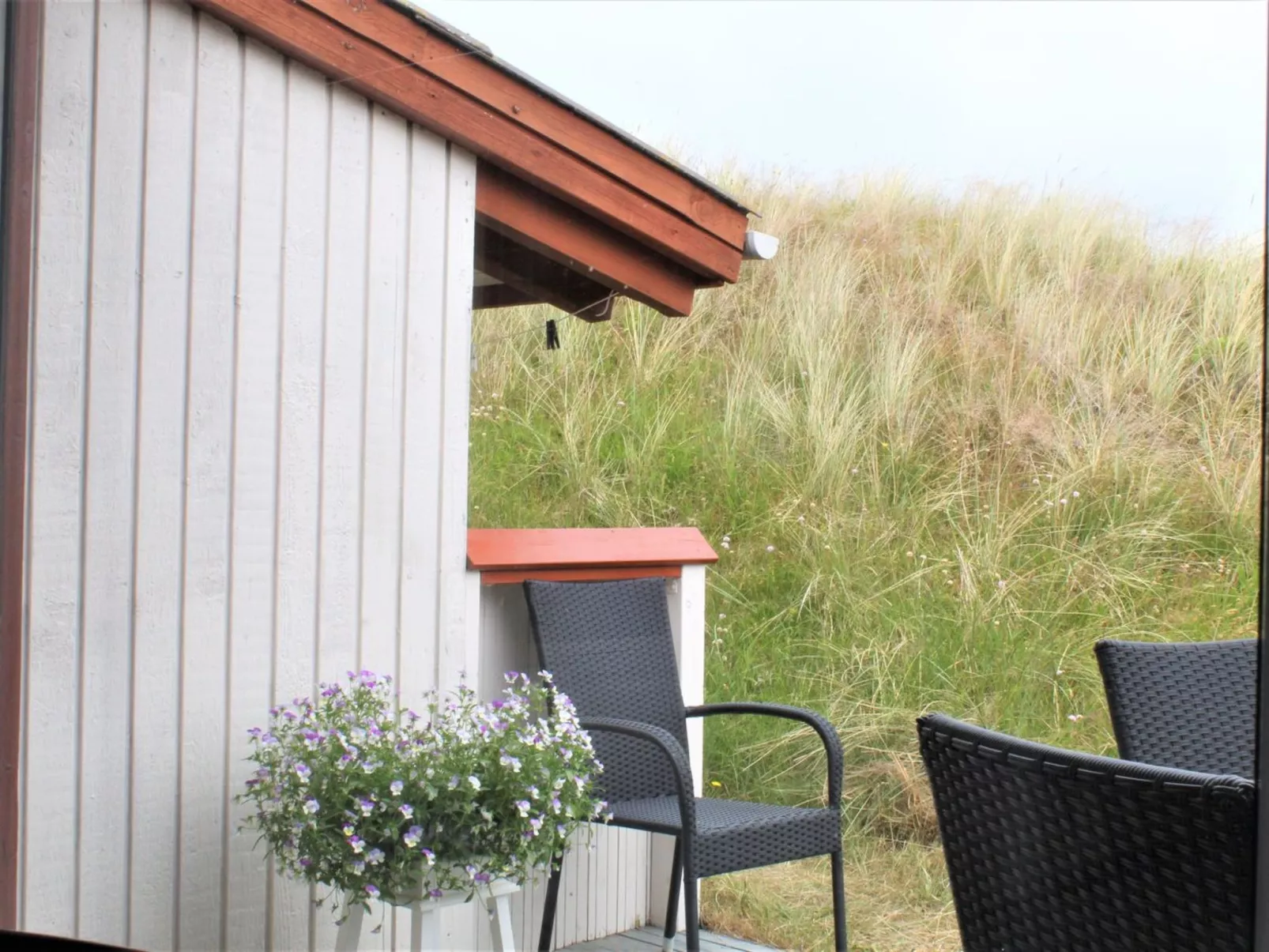 "Jorma" - 250m to the fjord-Outside