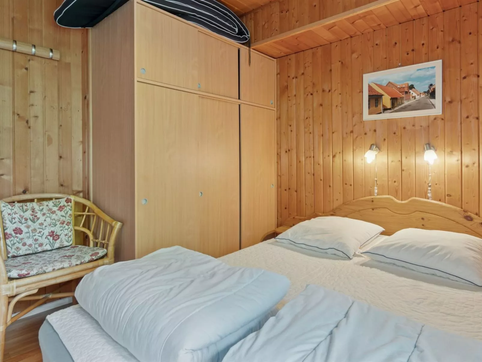 "Gunder" - 125m from the sea-Drinnen