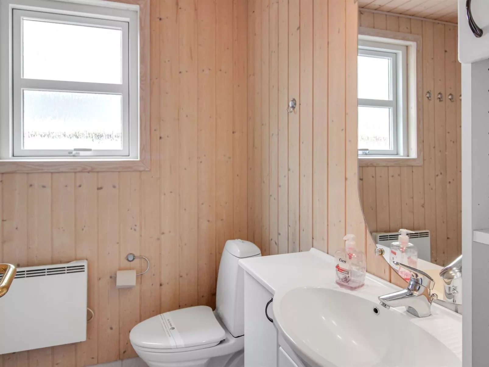 "Majken" - 300m from the sea-Inside