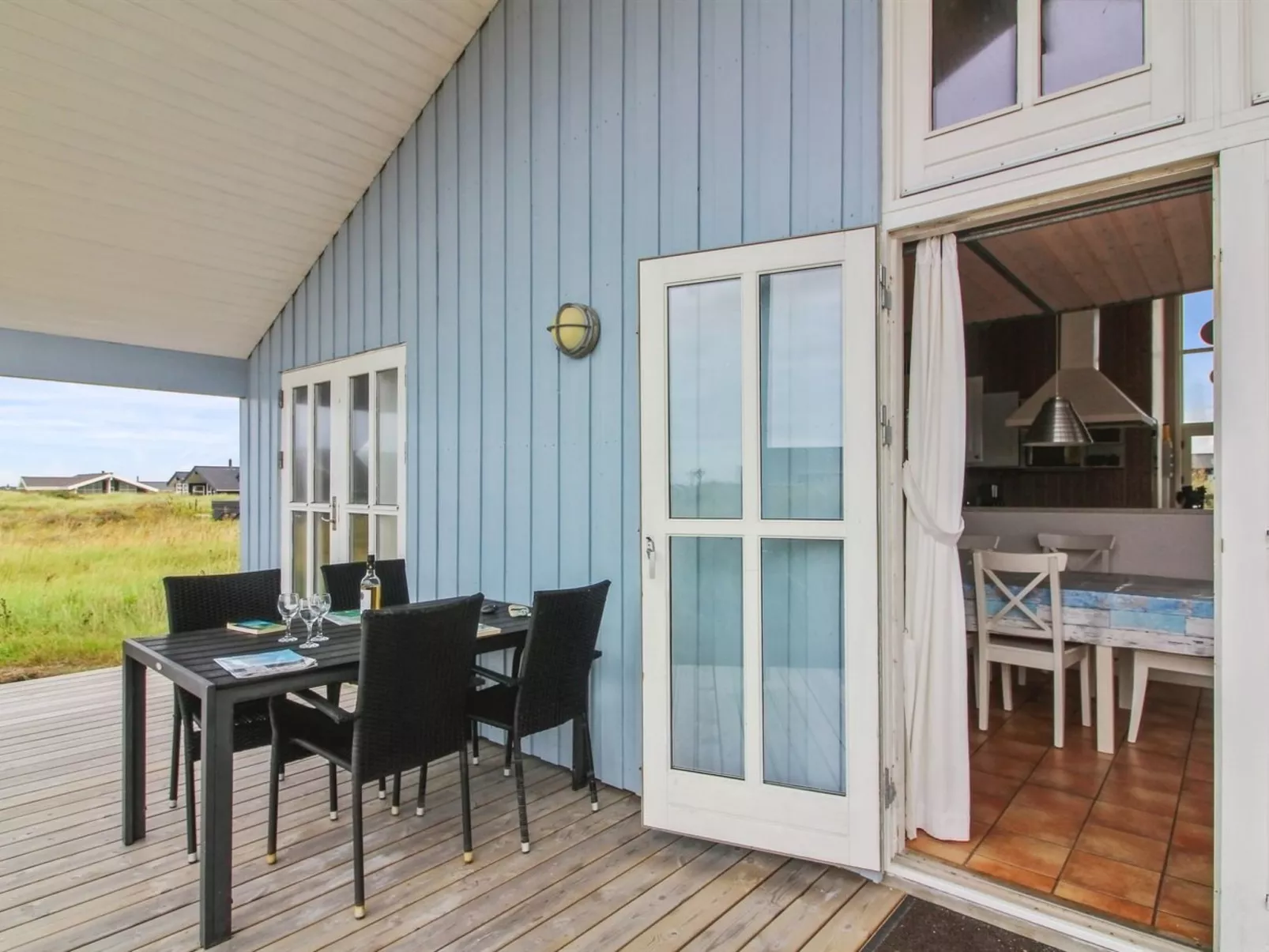 "Dorethea" - 300m from the sea-Outside