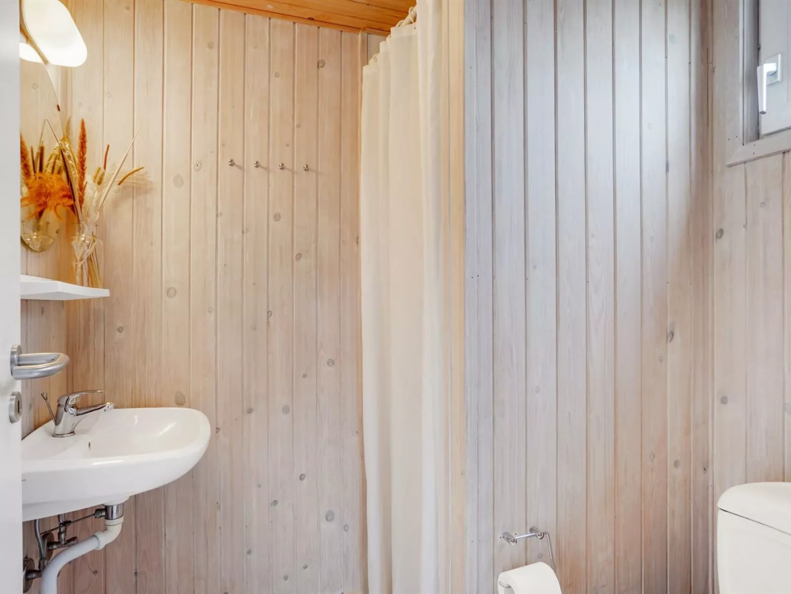 "Midja" - 800m from the sea-Inside