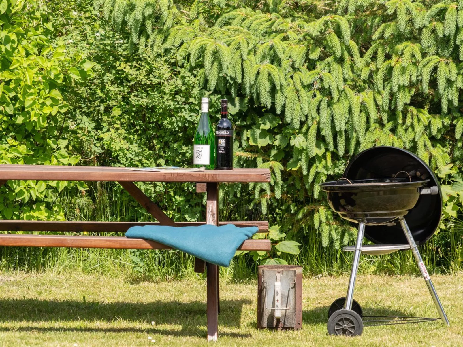 "Soraya" - 700m to the fjord-Outside