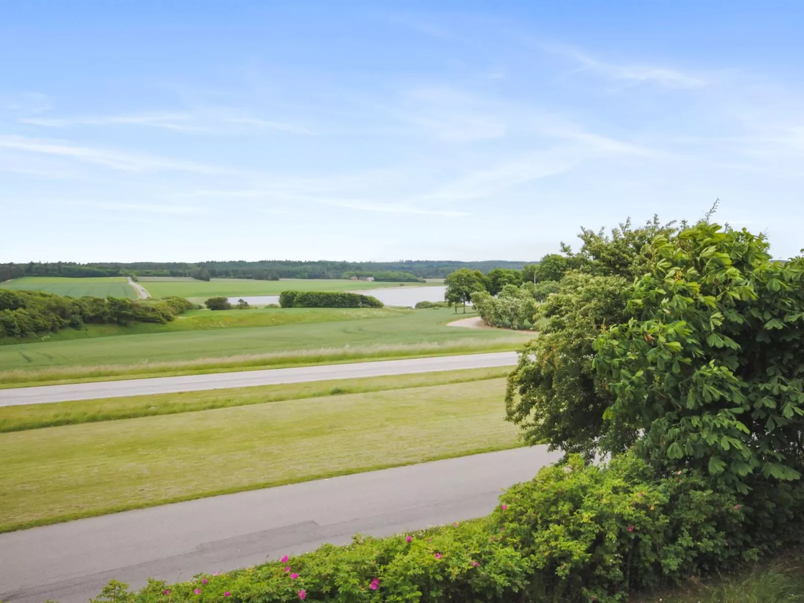 "Ludovic" - 7km from the sea-Outside