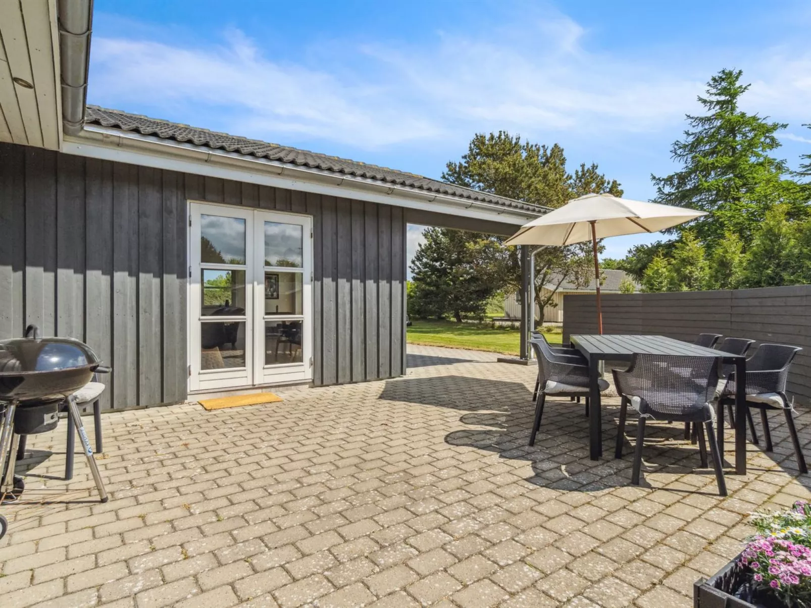 "Ljupco" - 500m to the fjord-Draußen