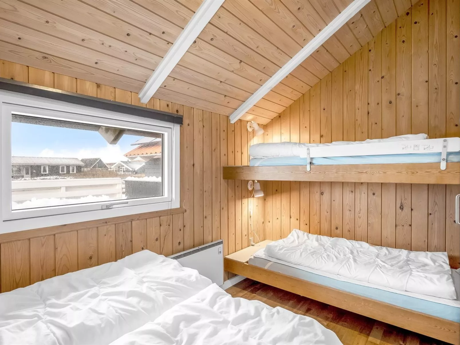 "Doris" - 150m from the sea-Dedans