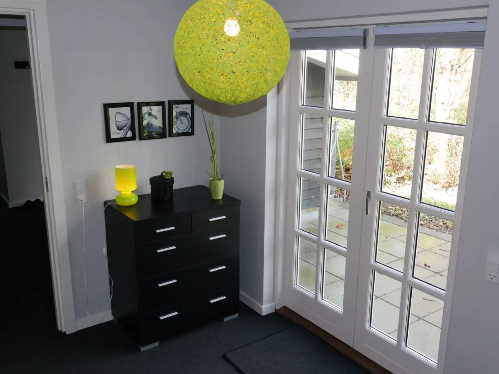 "Assarina" - 300m to the fjord-Drinnen