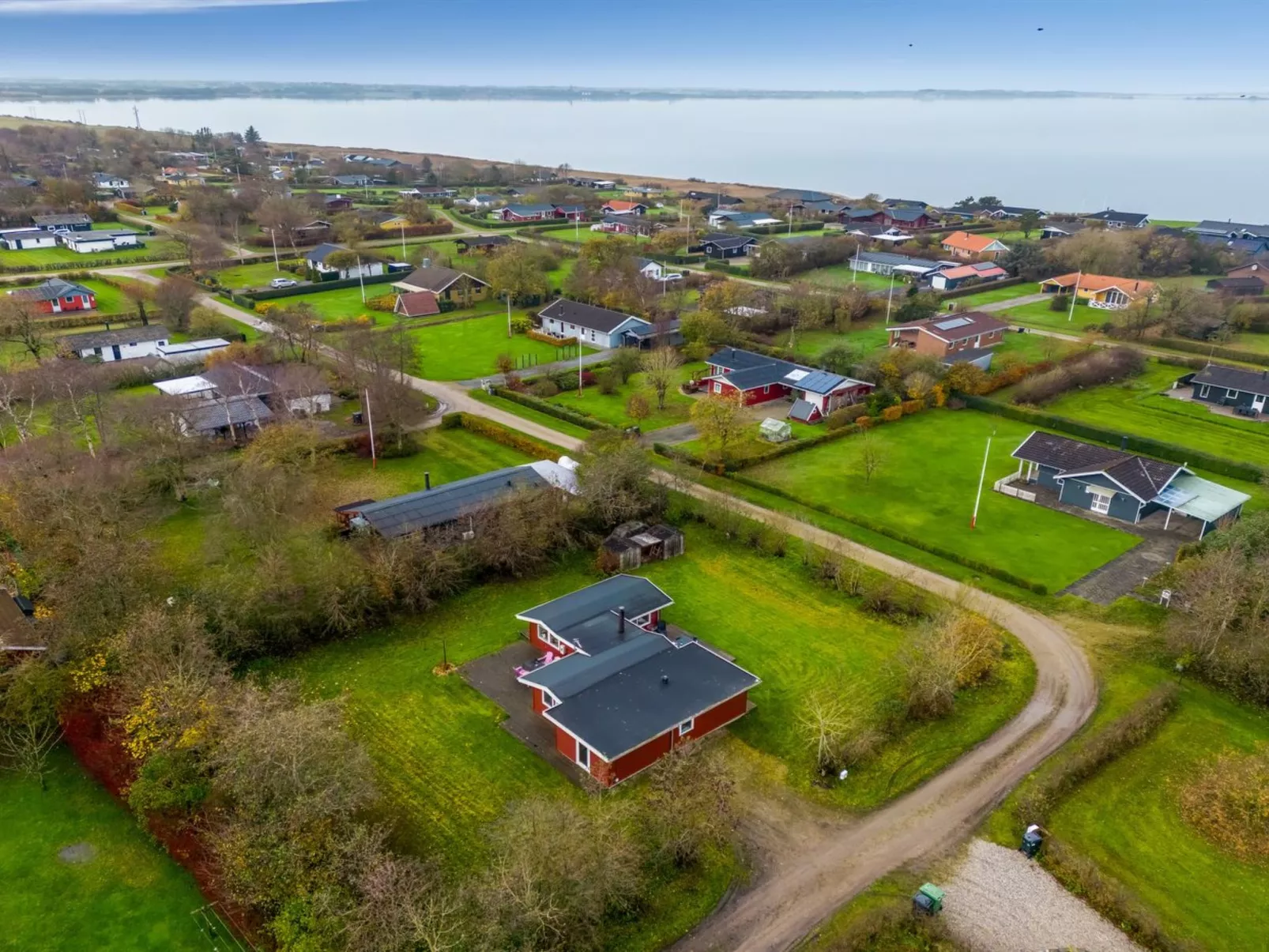 "Scarlet" - 400m to the fjord-Dehors