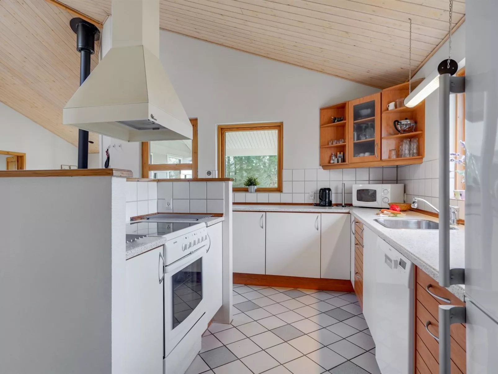 "Absalon" - 29km from the sea-Drinnen