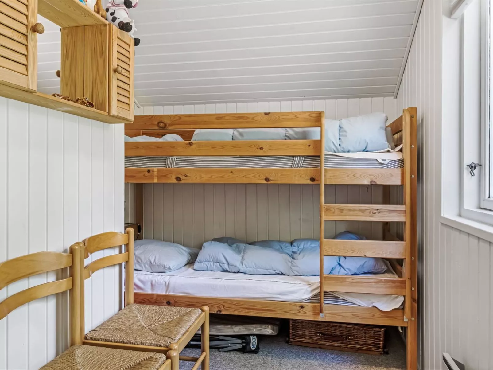 "Carlene" - 25km from the sea-Dedans