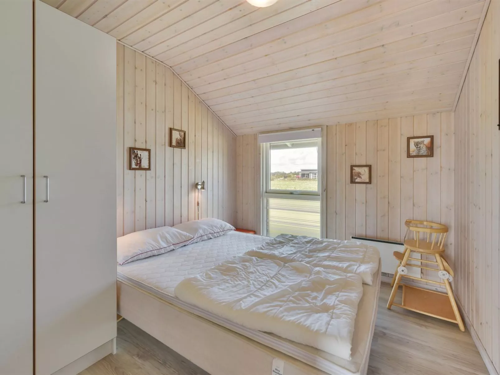 "Claudius" - 1.3km to the fjord-Dedans