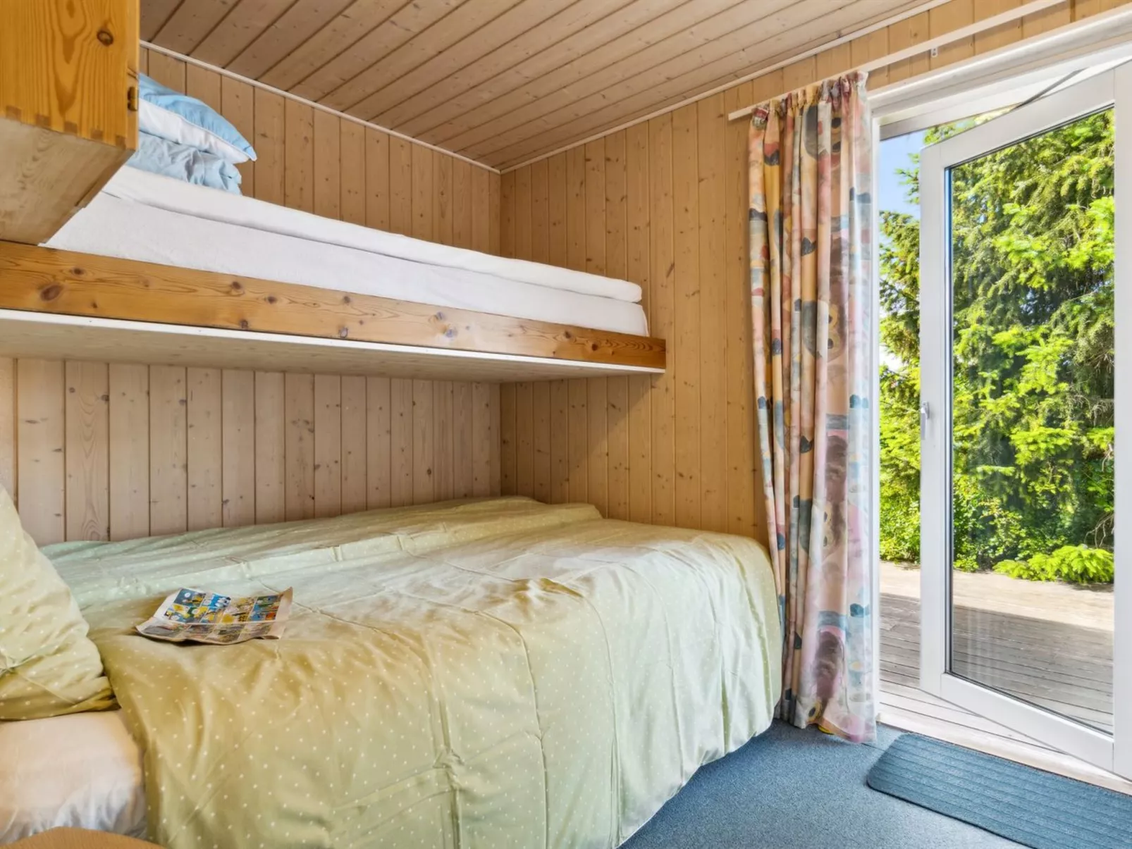 "Eleana" - 300m to the fjord-Dedans