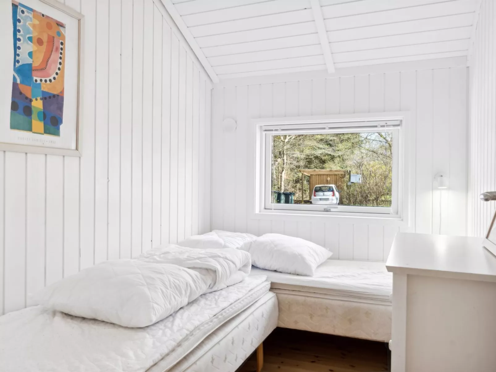 "Juke" - 425m from the sea-Inside