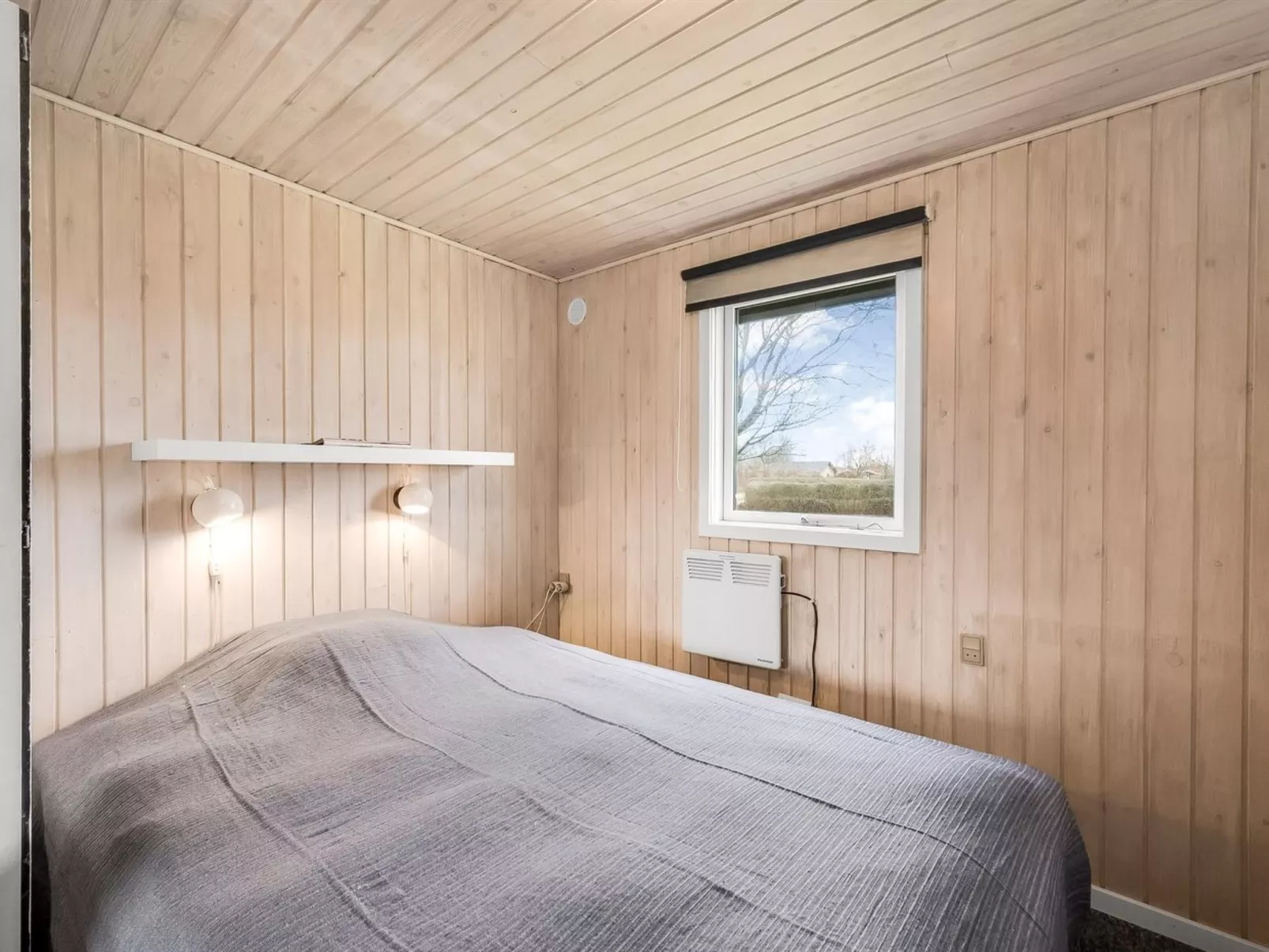 "Hoghni" - 850m to the fjord-Inside