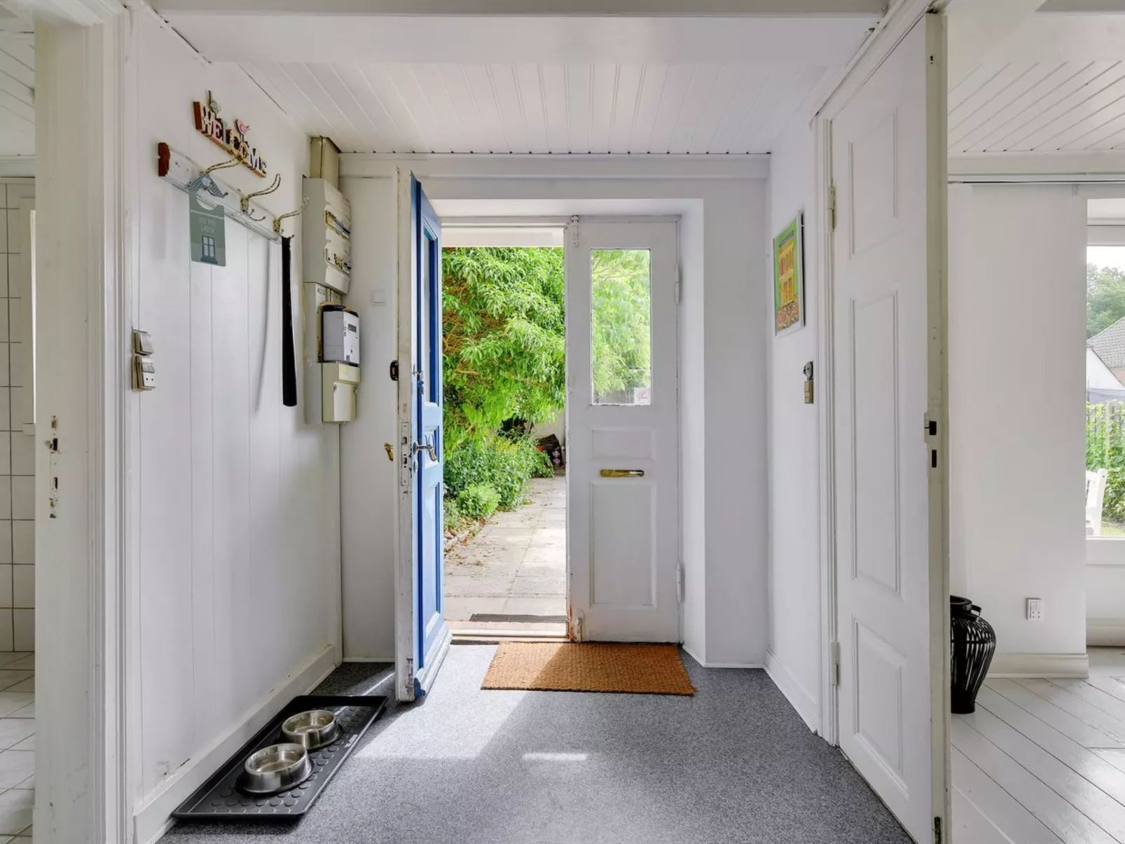 "Elma" - 24km from the sea-Drinnen