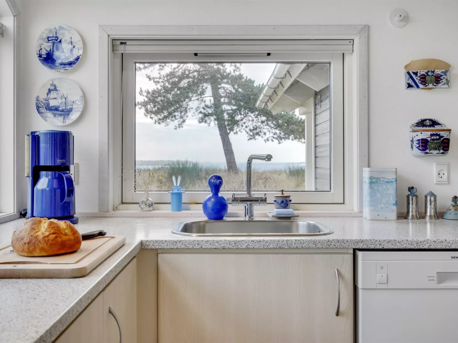 "Bosilka" - 75m from the sea-Inside