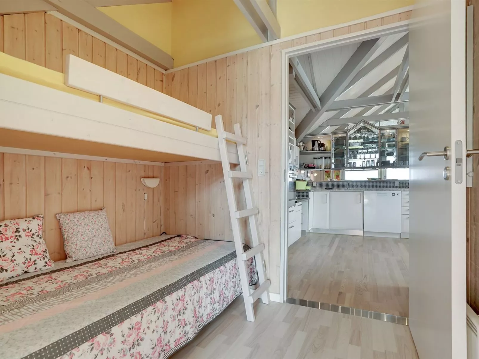 "Alvilde" - 100m from the sea-Dedans