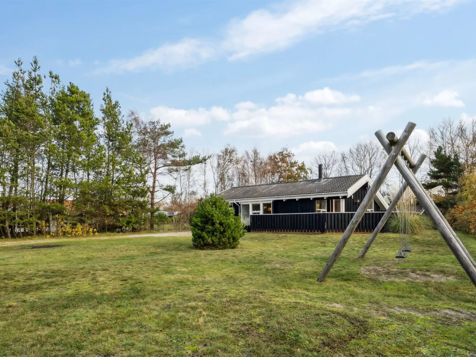 "Alvy" - 200m from the sea-Outside