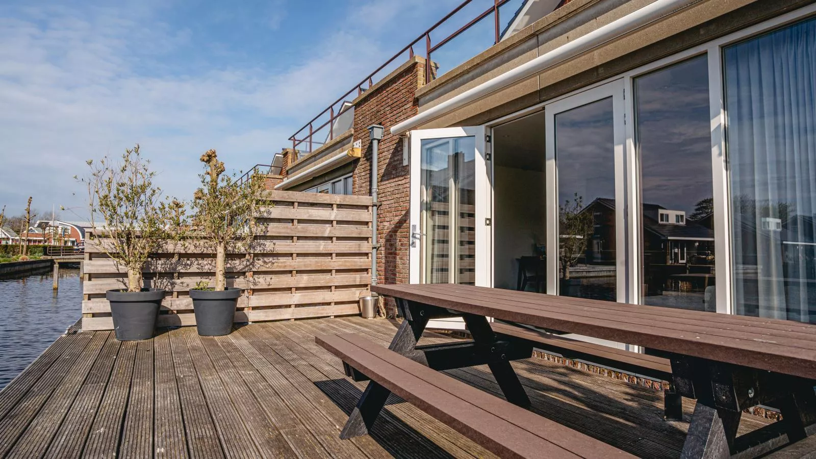 Waterfront-Terrasse / balcon