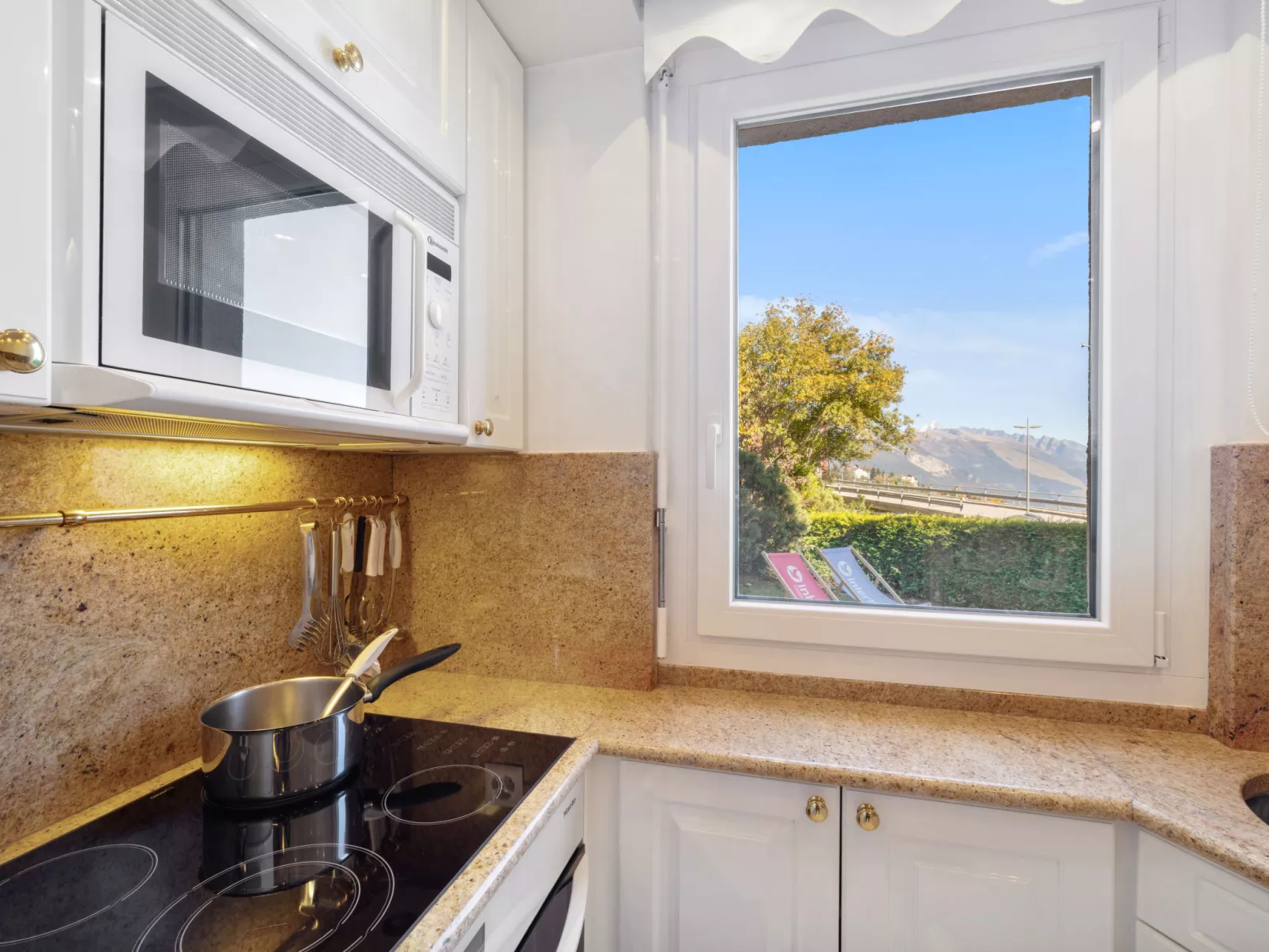 Marigny Dent-Blanche 9-8-Drinnen