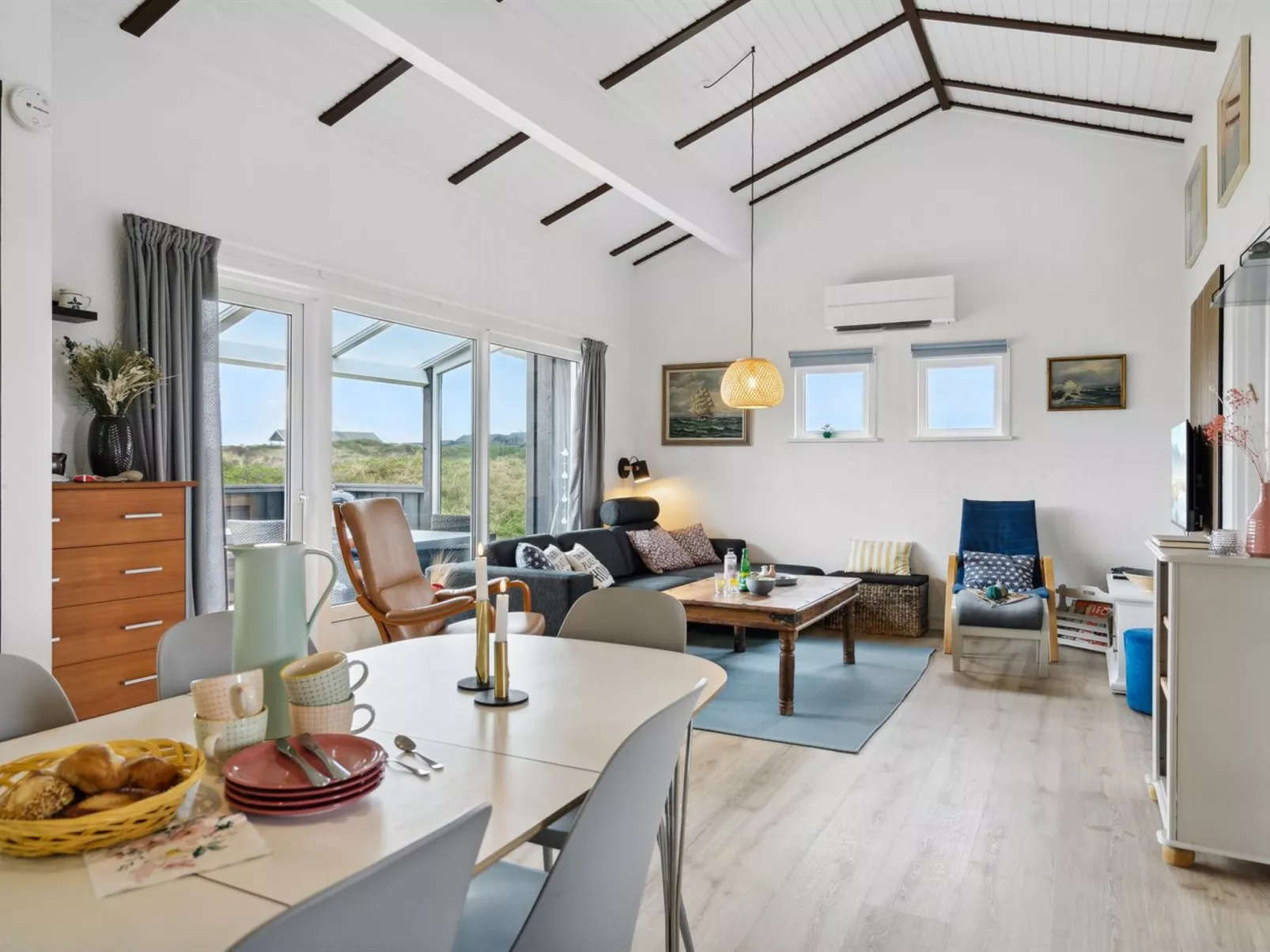 "Boris" - 250m from the sea-Inside