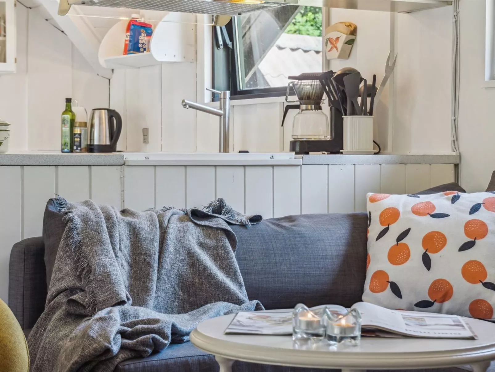 "Jahn" - 1.8km from the sea-Dedans