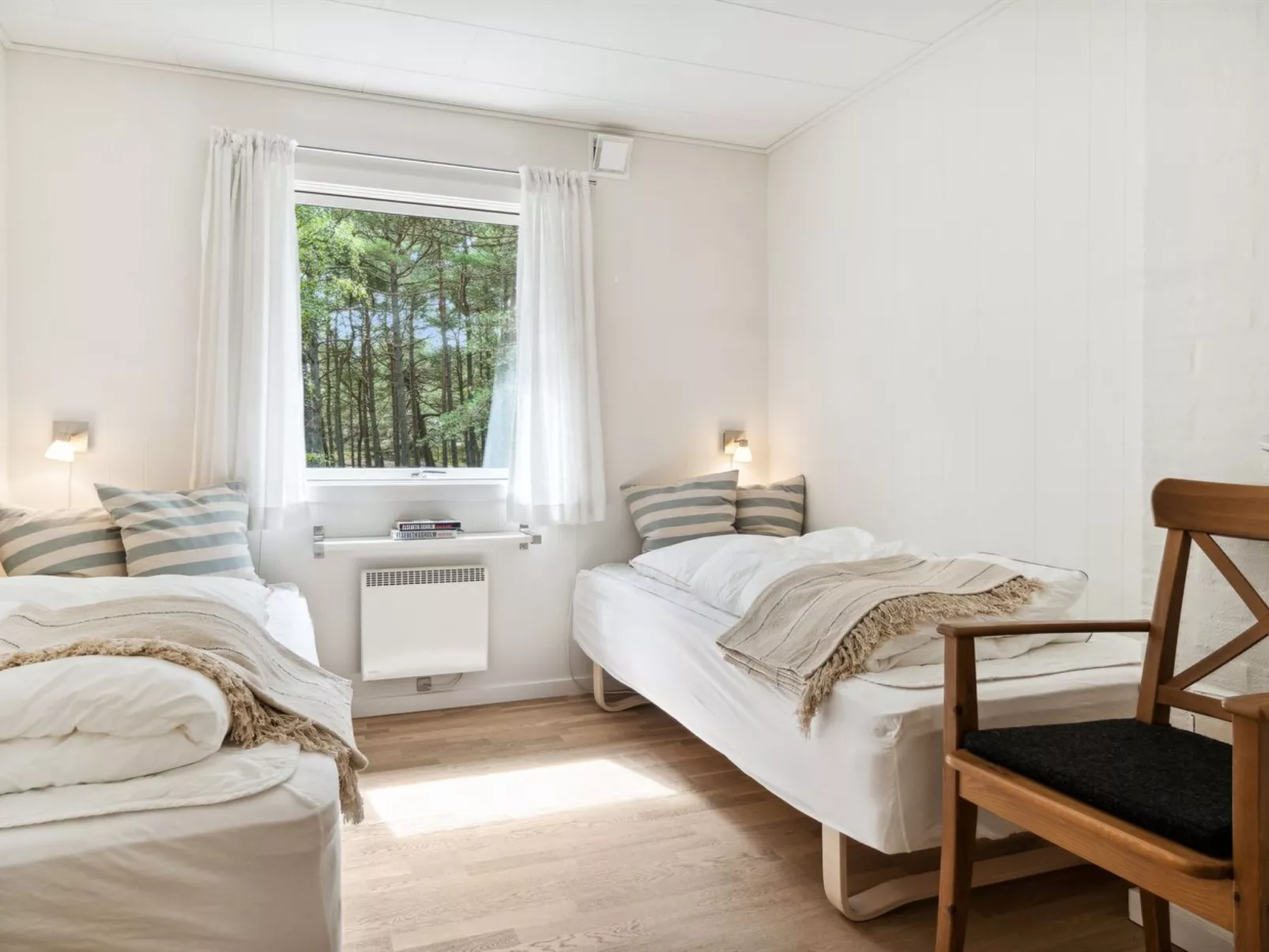 "Alita" - 300m from the sea-Inside