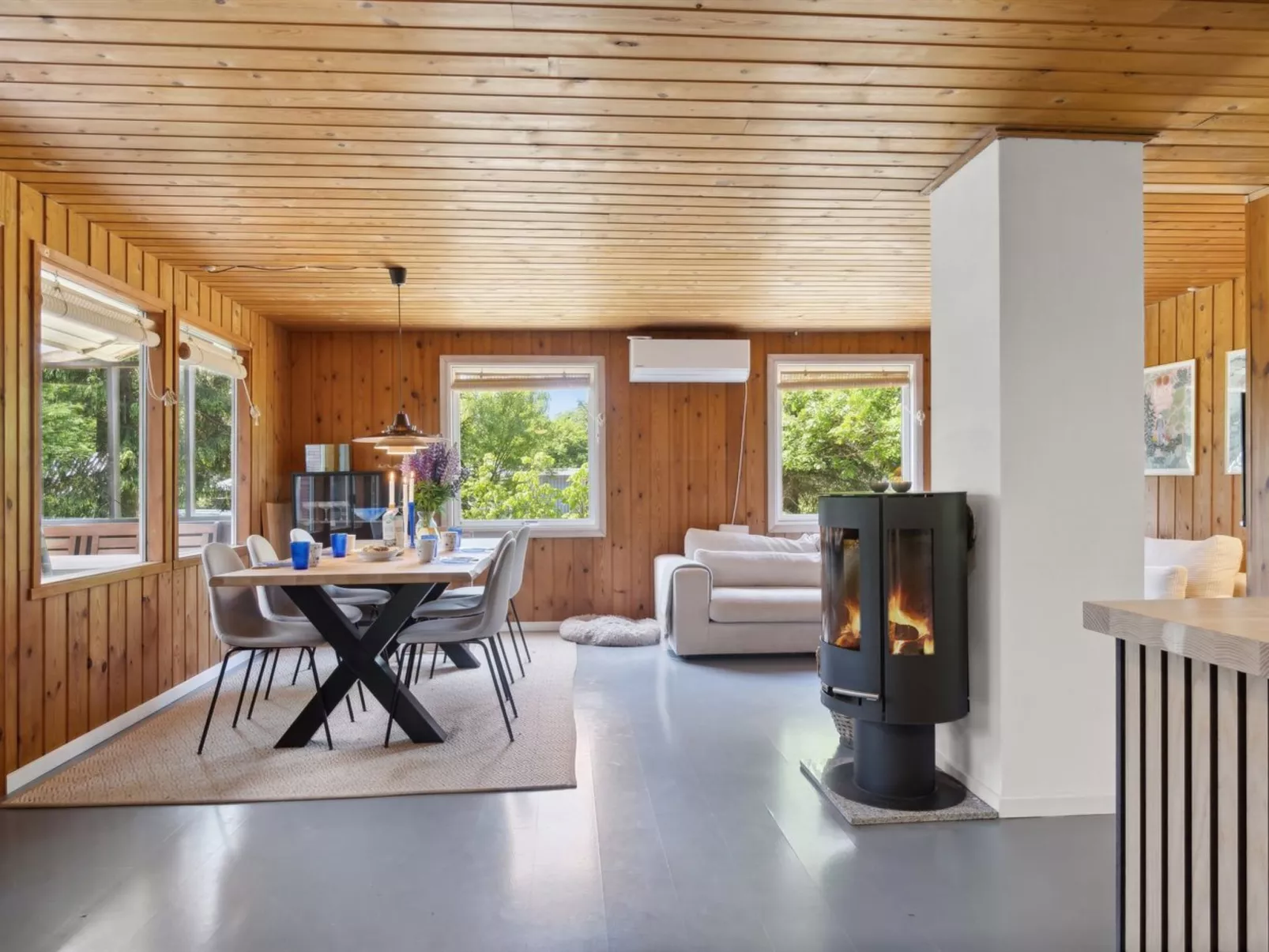 "Anya" - 600m from the sea-Inside