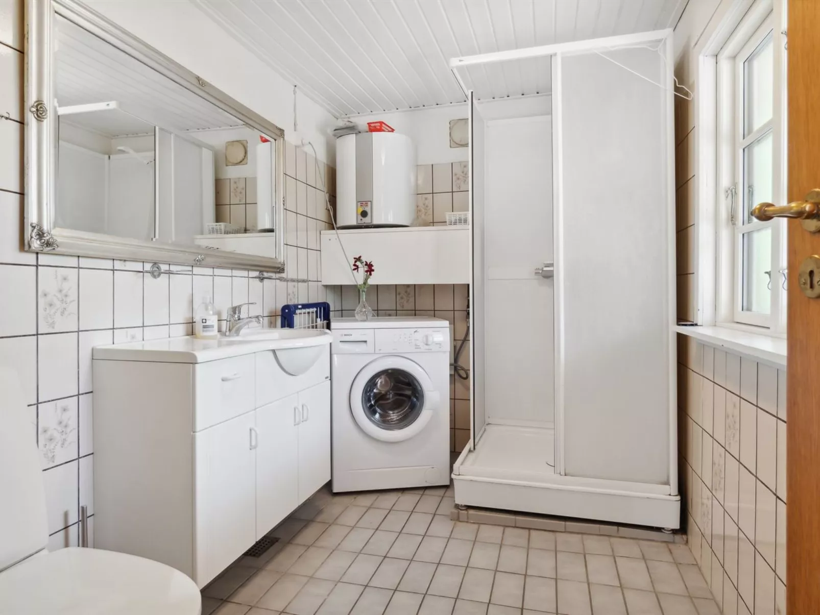 "Ilmari" - 150m from the sea-Dedans