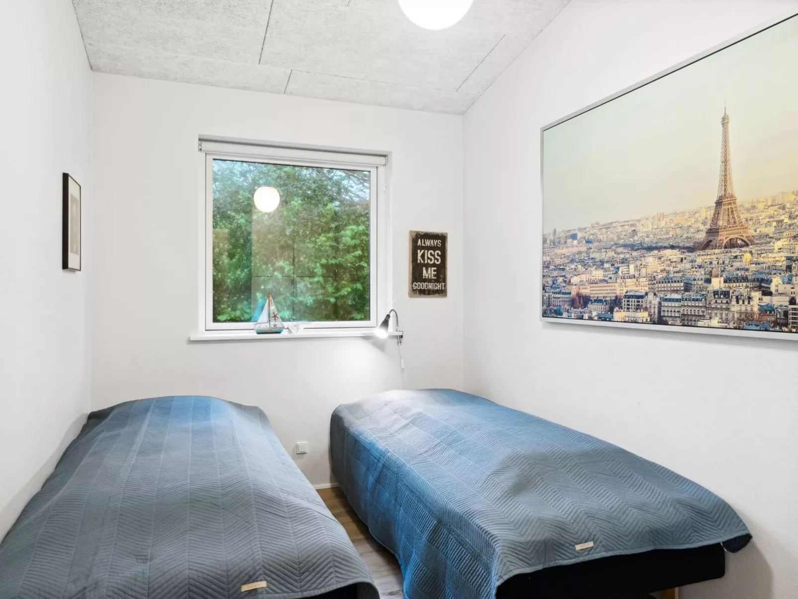 "Berta" - 70m to the fjord-Drinnen