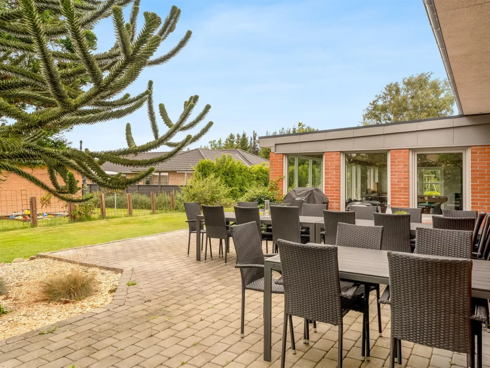 "Elaine" - 350m from the sea-Outside