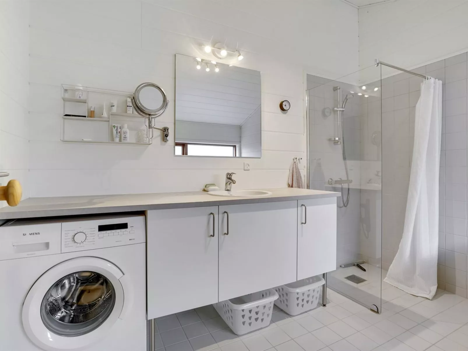 "Aino" - 1km from the sea-Dedans