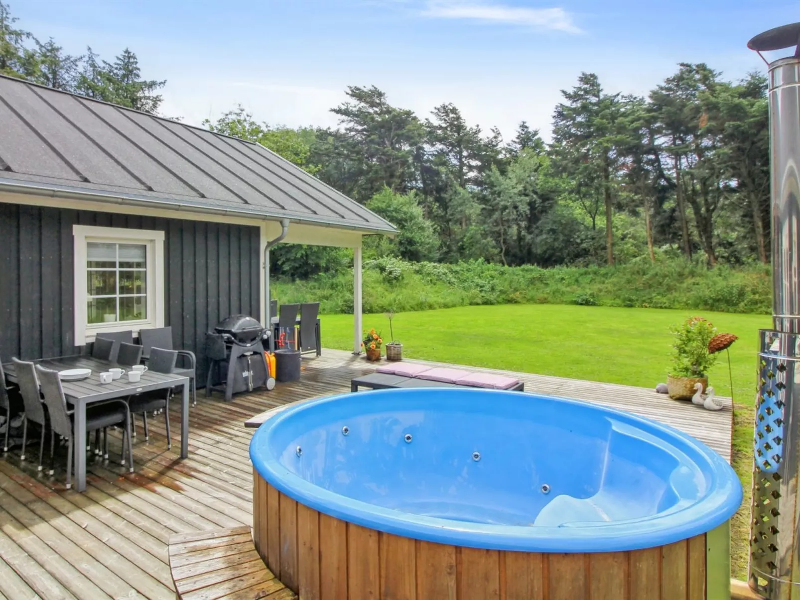 "Hela" - 1.4km from the sea-Outside