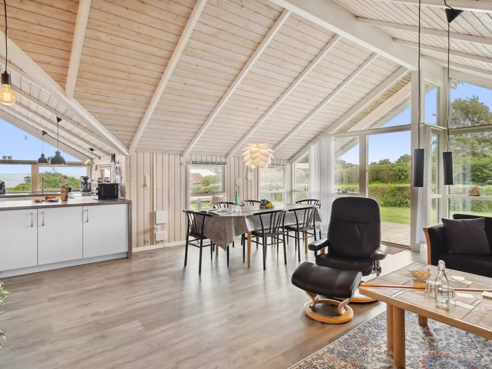 "Aarne" - 300m from the sea-Inside