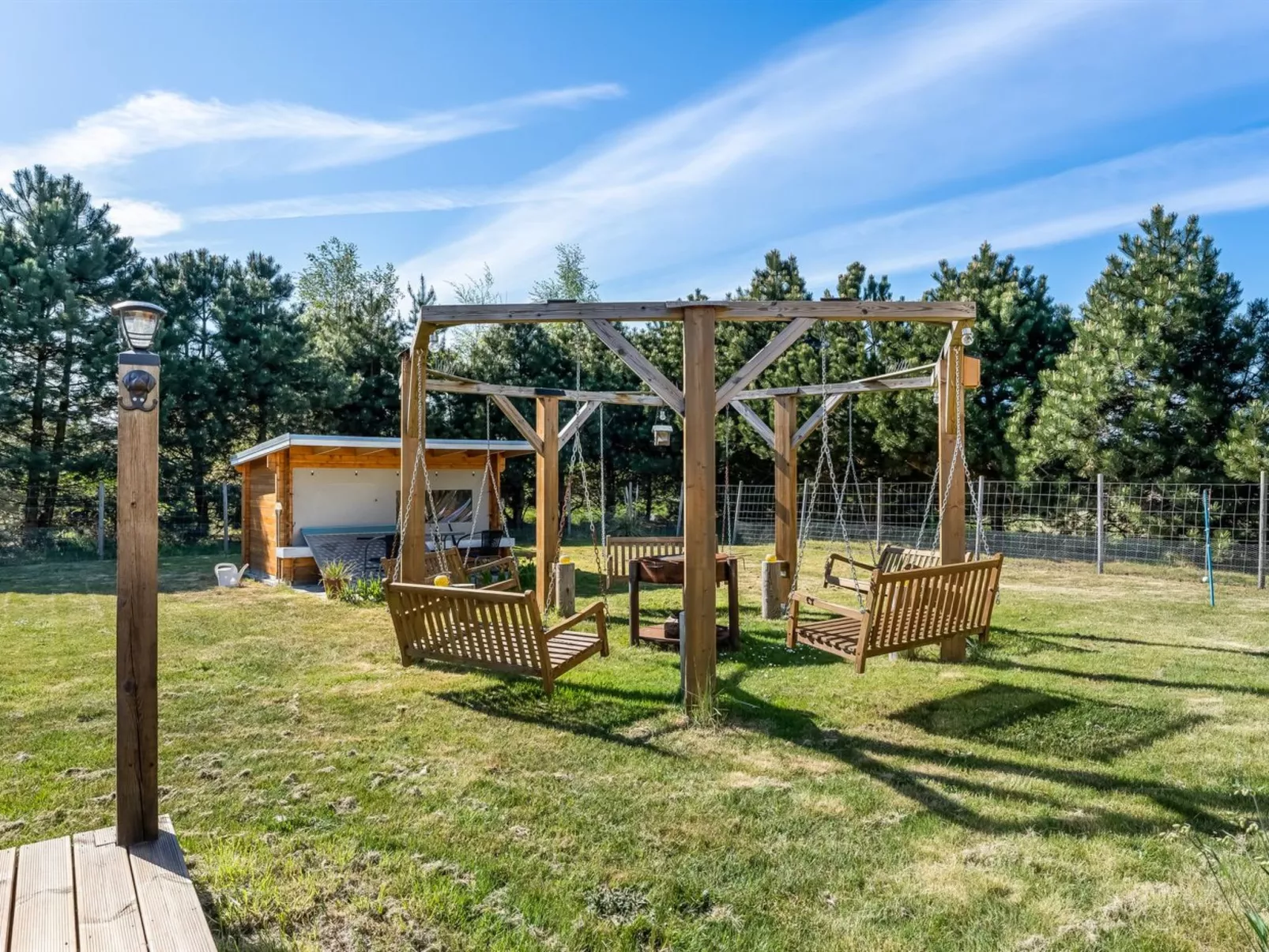 "Vicktoria" - 1.5km from the sea-Outside