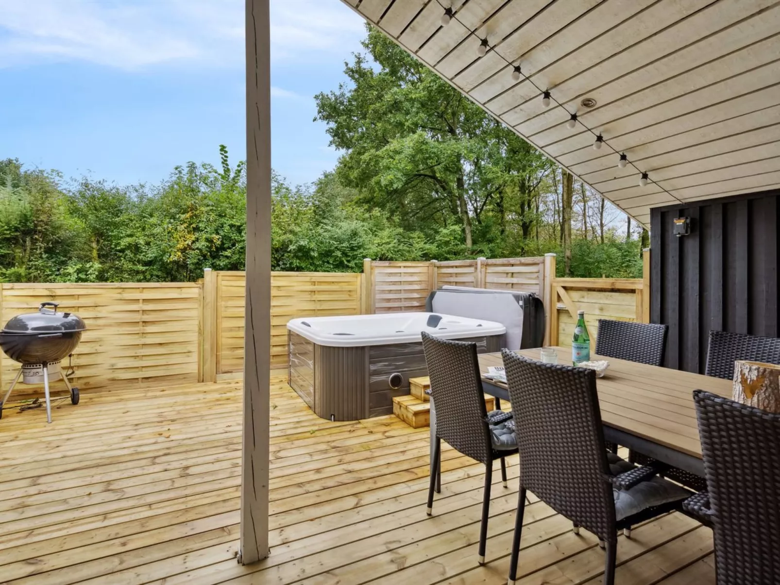 "Brynhild" - 30km from the sea-Draußen