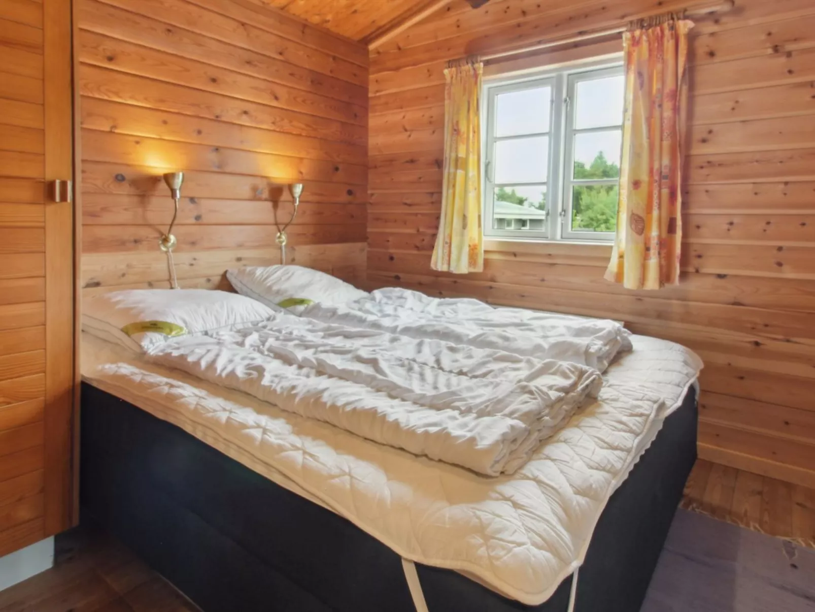 "Venild" - 1.9km from the sea-Inside