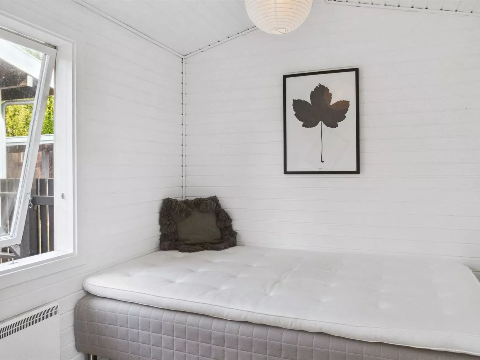 "Thordgrim" - 600m from the sea-Inside