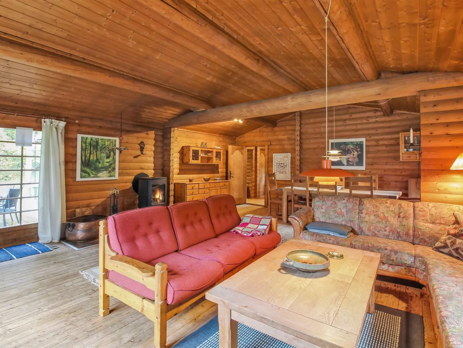 "Peadda" - 900m from the sea-Drinnen