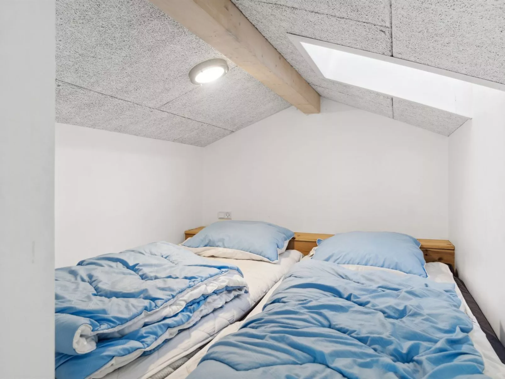 "Gisl" - 1.3km from the sea-Inside