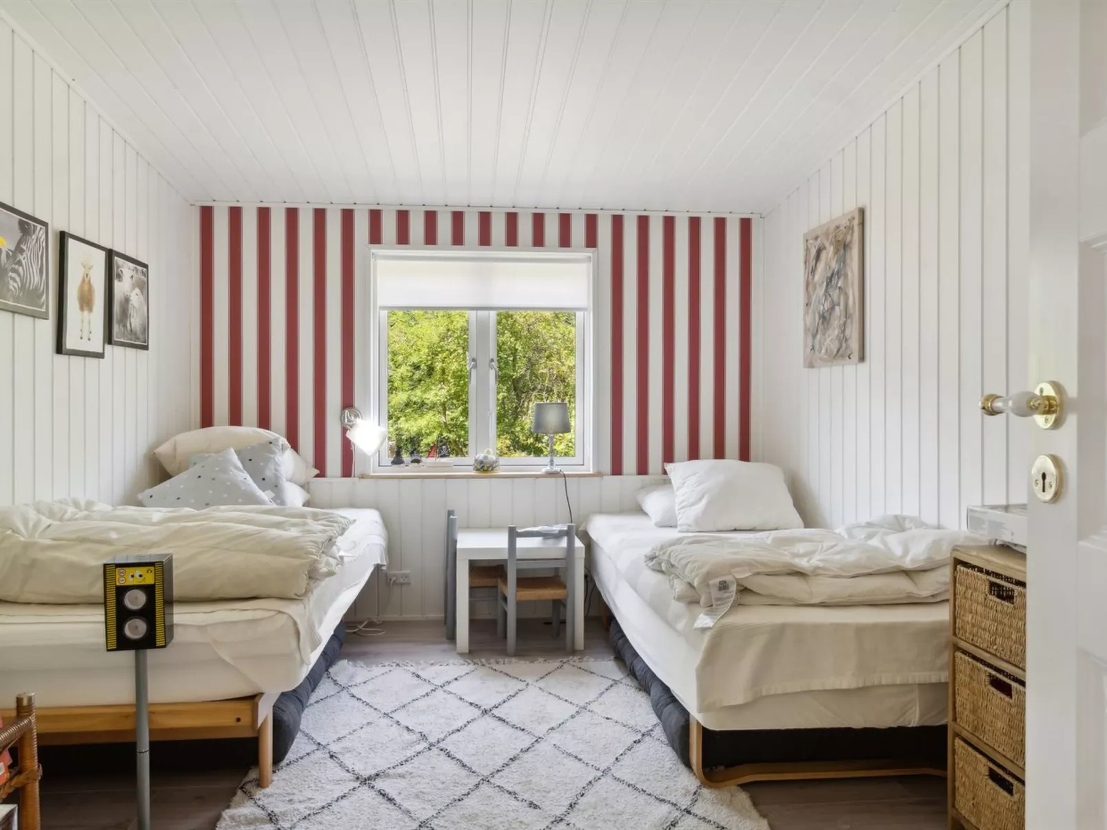 "Thorlak" - 860m from the sea-Inside