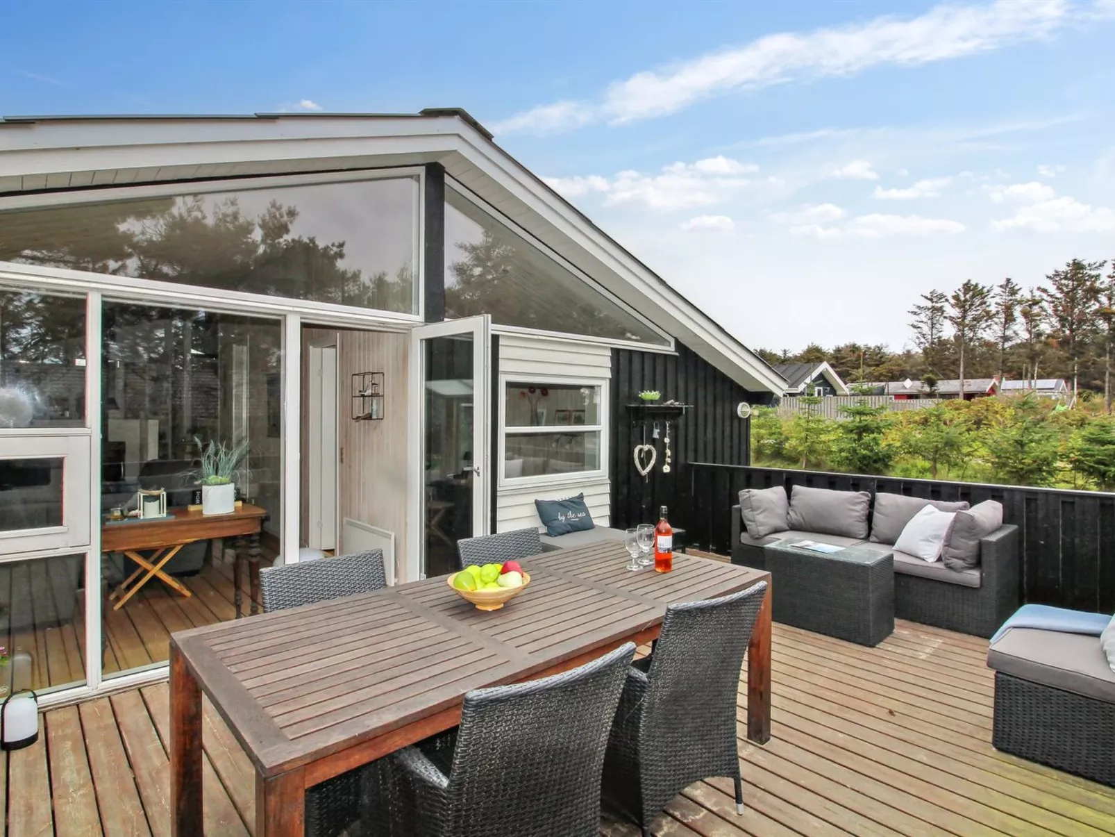 "Amelia" - 350m from the sea-Outside