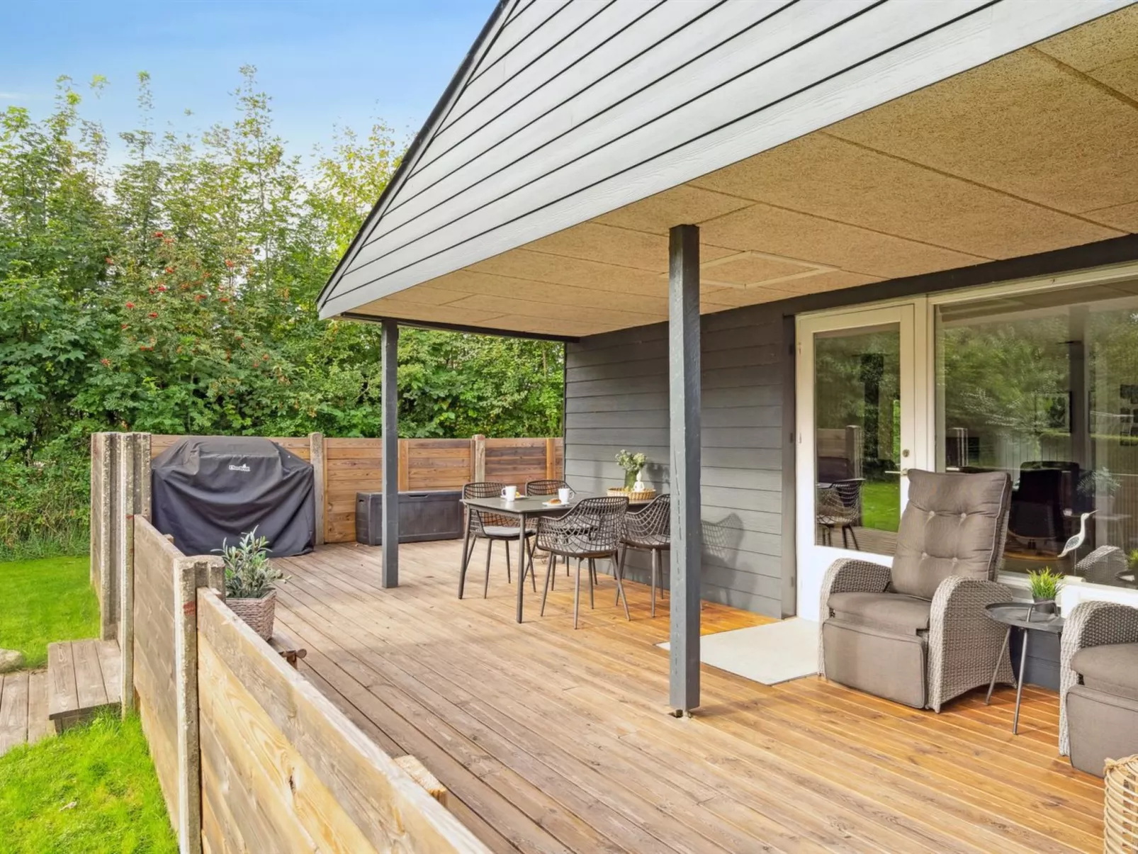 "Jobst" - 600m to the fjord-Outside