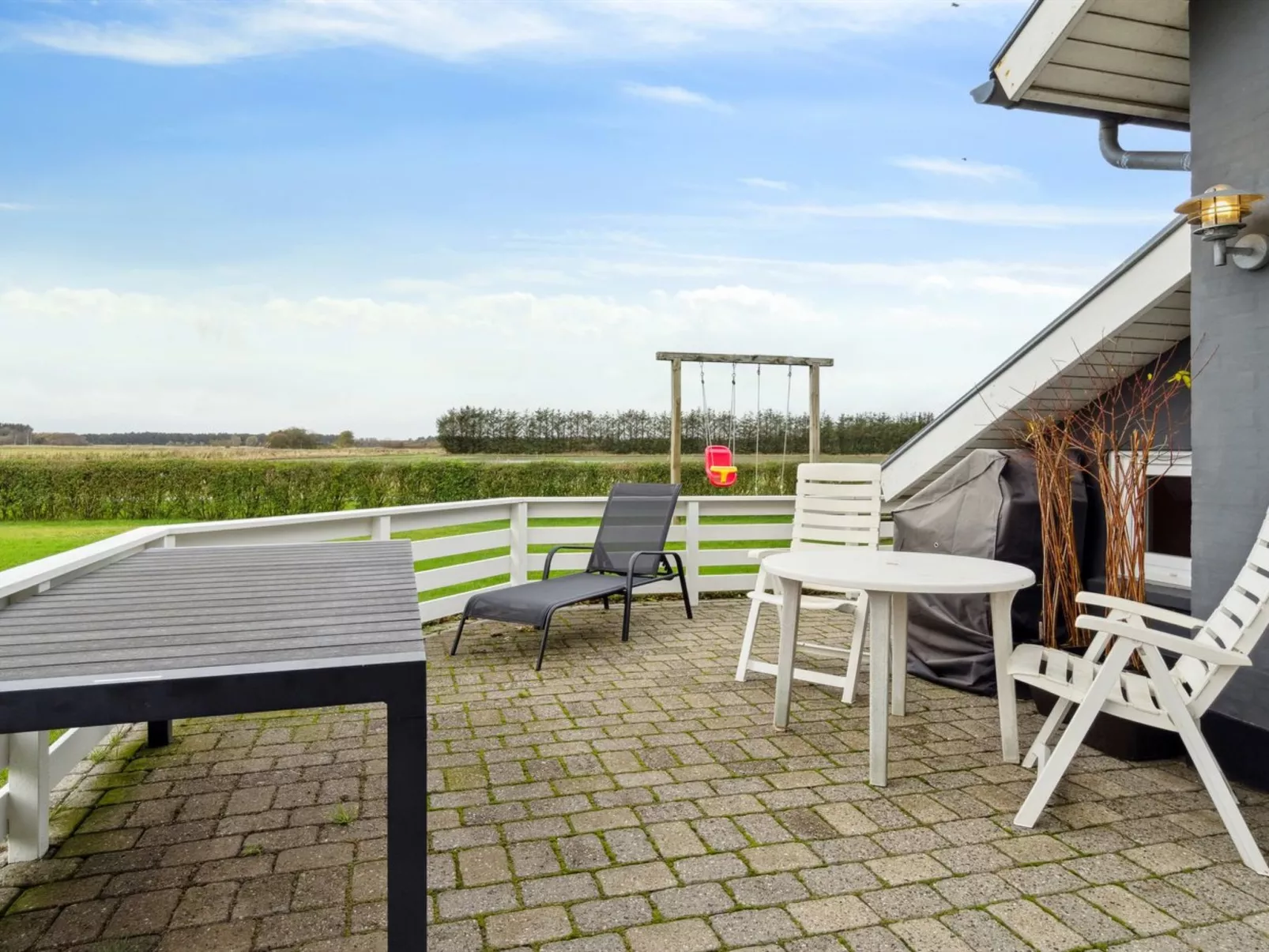 "Thrugels" - 600m from the sea-Outside